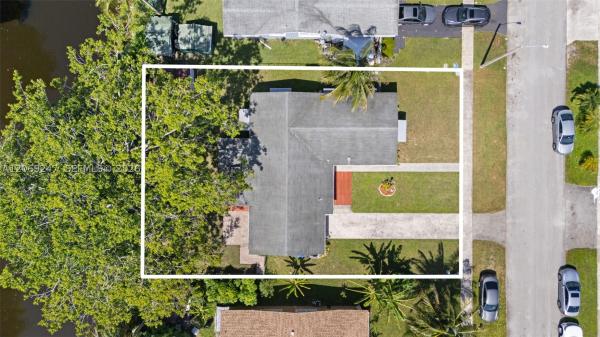 Kimberly Village, 6840 SW 10th Ct, North Lauderdale, Florida 33068, image 2