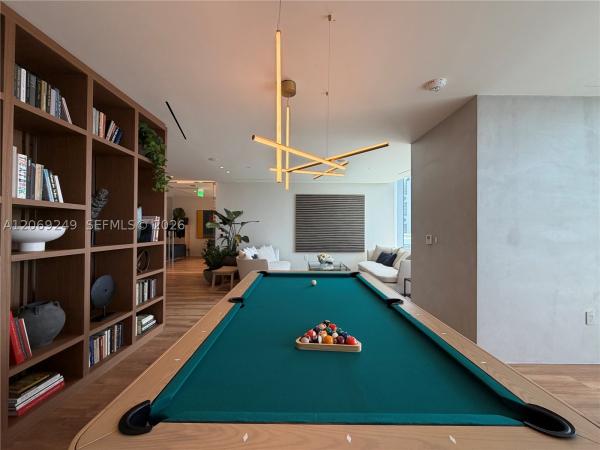 1400 Biscayne Blvd #1807, Miami, Florida 33132, image 1