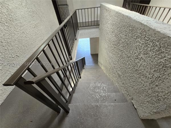 10375 N Kendall Dr #J7, Unincorporated Dade County, Florida 33176, image 2
