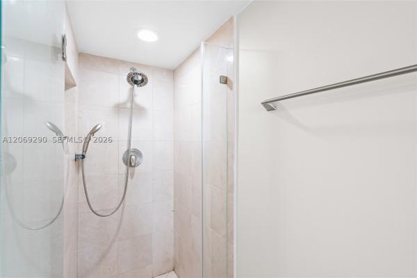 Oceania 5, 16500 Collins Ave #1752, Sunny Isles Beach, Florida 33160, image 2