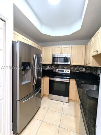 Hampton Isles, 10645 SW 8th St #2406, Pembroke Pines, Florida 33025, image 3