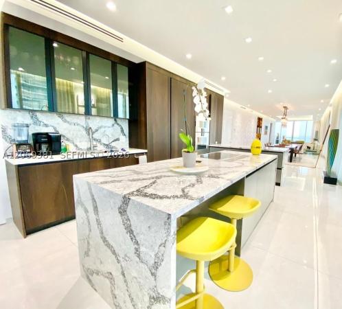 Jade Signature, 16901 Collins Ave #701, Sunny Isles Beach, Florida 33160, image 1
