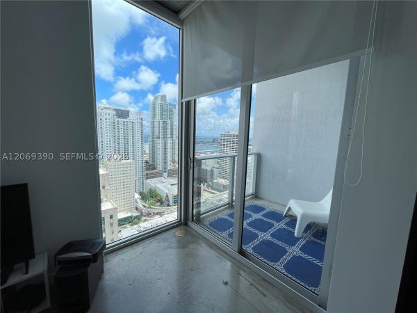 151 SE 1st St #3004, Miami, Florida 33131, image 1