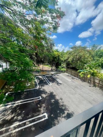 Marldale, 1860 NW 19th St #203, Miami, Florida 33125, image 3