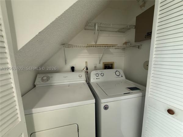 Banyan Oakridge, 3152 SW 49th St #126, Dania Beach, Florida 33312, image 2