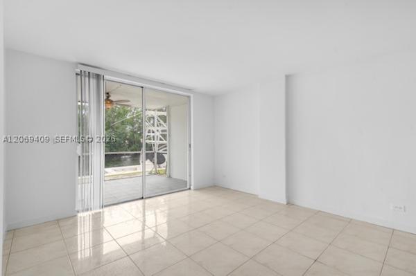 Eastern Shores White House, 3660 NE 166th St #114, North Miami Beach, Florida 33160, image 2