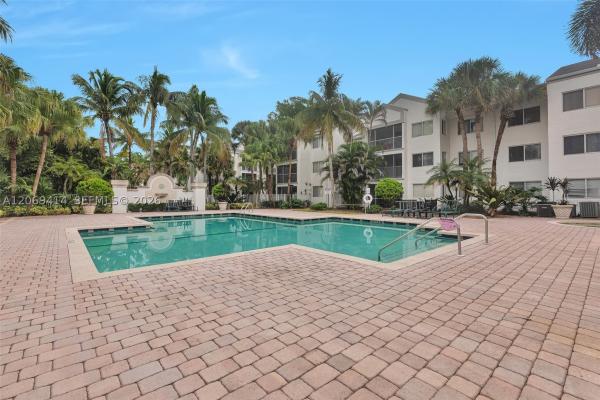 Sun Vista Gardens, 5760 Rock Island Rd #339, Tamarac, Florida 33319, image 2