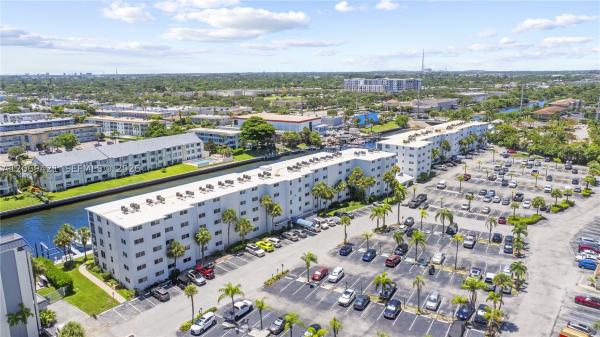 Paradise Villas, 104 Paradise Harbour Blvd #114, North Palm Beach, Florida 33408, image 2