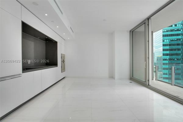 300 Biscayne Boulevard Way #3108, Miami, Florida 33131, image 1