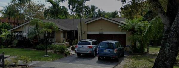 10220 SW 91st St, Unincorporated Dade County, Florida 33176, image 2