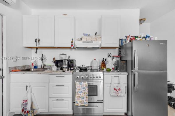 Beacom Manor, 540 Beacom Blvd, Miami, Florida 33135, image 3