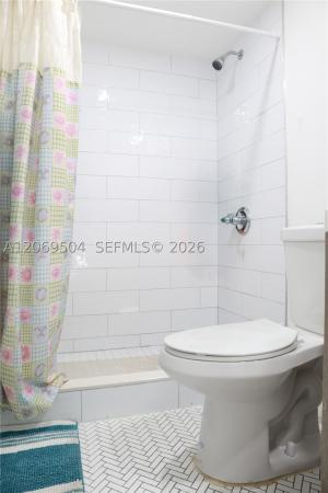 13951 Kendale Lakes Cir #310A, Unincorporated Dade County, Florida 33183, image 2