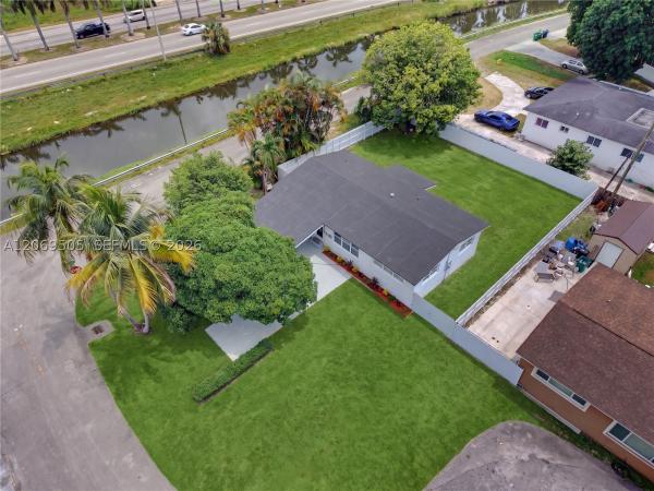 2200 NW 110th St, Unincorporated Dade County, Florida 33167, image 1
