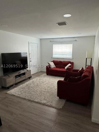 Pleasant Heights, 1281 W 35th St, Riviera Beach, Florida 33404, image 3