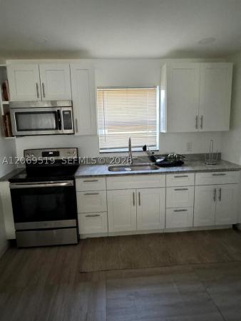 Pleasant Heights, 1281 W 35th St, Riviera Beach, Florida 33404, image 1