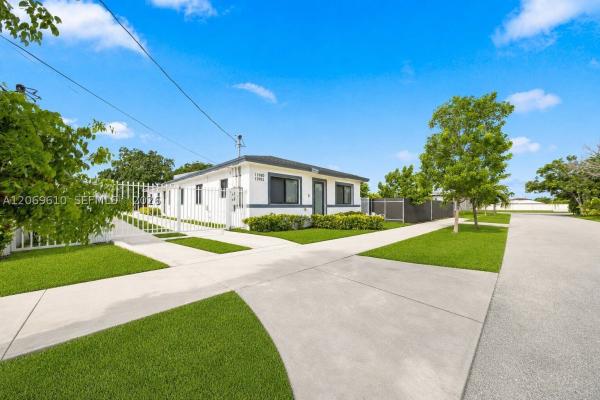 11982 SW 213th St #11982, Unincorporated Dade County, Florida 33177, image 2
