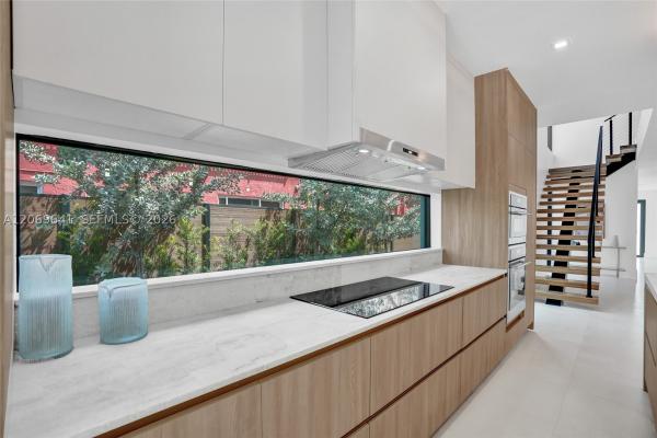 1821 NE 26th Ave, Fort Lauderdale, Florida 33305, image 1