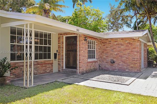 Griffing Biscayne Park Estates, 940 NE 117th St, Biscayne Park, Florida 33161, image 1