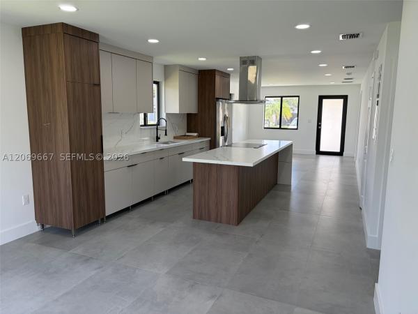 2420 NW 154th St #., Miami Gardens, Florida 33054, image 2