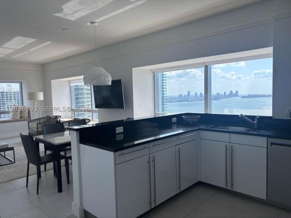 Four Seasons Hotel, 1435 Brickell Ave #3507, Miami, Florida 33131, image 3