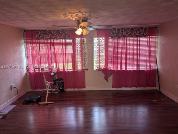 Miami Modern Manors, 560 NW 184th Ter, Miami Gardens, Florida 33169, image 1