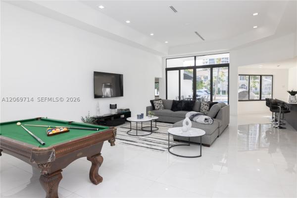 Golden Isles Estates, 201 Holiday Dr, Hallandale Beach, Florida 33009, image 3