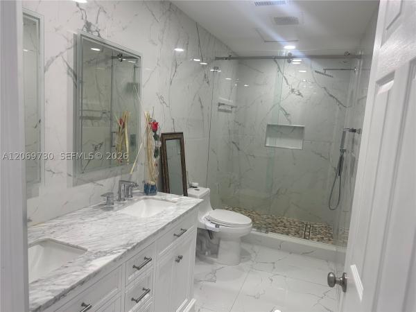 Lakeside Key, 1051 SW 99th Ave, Pembroke Pines, Florida 33025, image 1