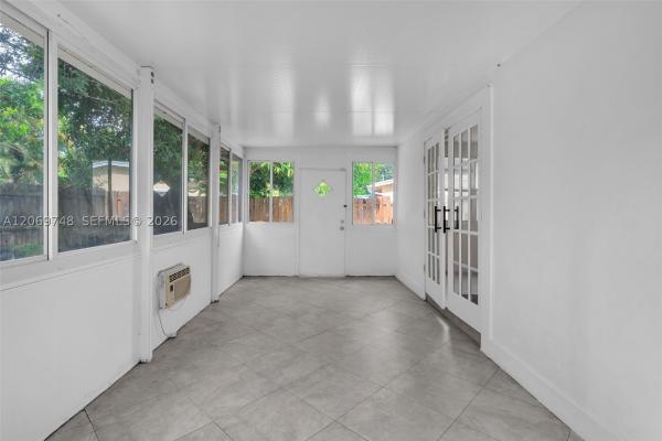 Cresthaven, 1640 NE 33rd St, Pompano Beach, Florida 33064, image 2