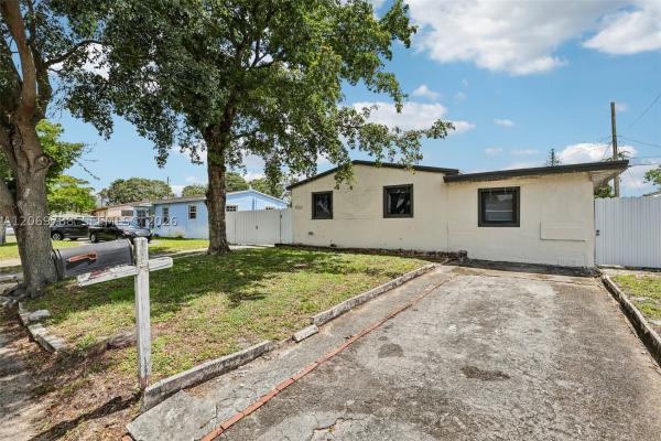 Boulevard Heights, 1421 N 68th Ter, Hollywood, Florida 33024, image 3
