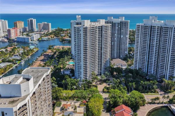 North Tower At The Point, 21205 NE 37th Ave #2310, Aventura, Florida 33180, image 2