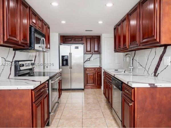 Oxford Towers, 1501 S Ocean Dr #401, Hollywood, Florida 33019, image 3