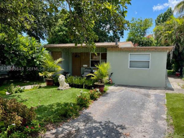 Beverly Park, 6024 Dewey St, Hollywood, Florida 33023, image 1