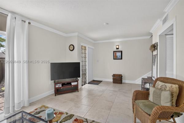 Country Squire Townhomes, 10725 NW 30th Pl #4, Sunrise, Florida 33322, image 3