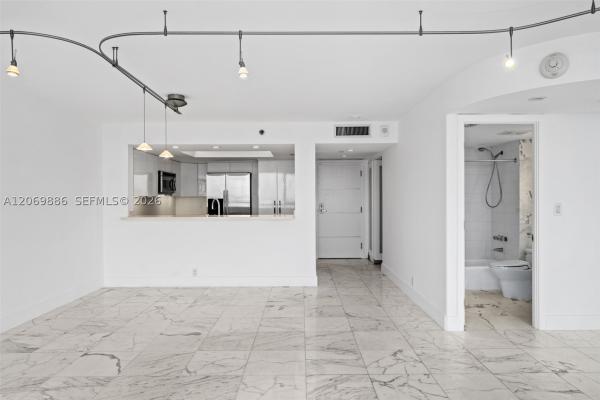 South Pointe Towers, 400 S Pointe Dr #1905, Miami Beach, Florida 33139, image 3