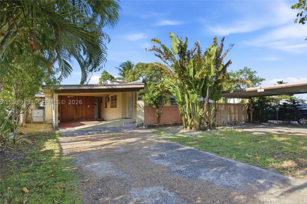 621 SE 4th St, Hialeah, Florida 33010, image 2