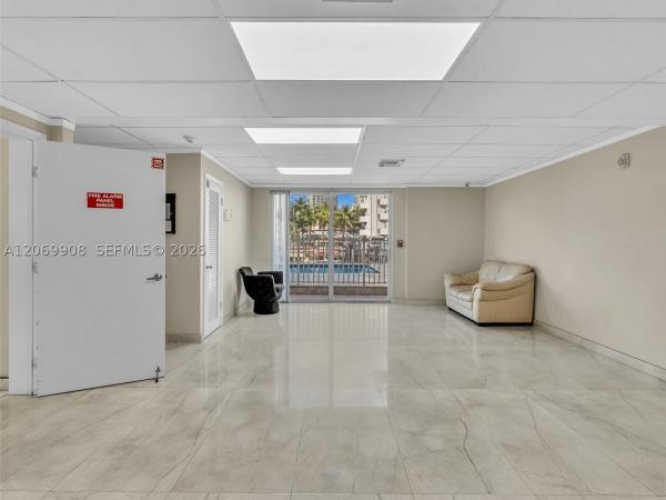Bayview Point, 3601 NE 170th St #301, North Miami Beach, Florida 33160, image 2