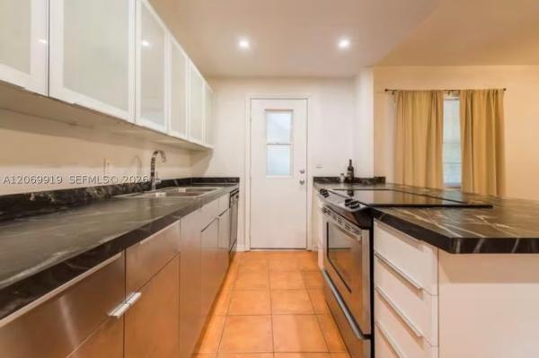 3240 Mary St #S202, Miami, Florida 33133, image 2