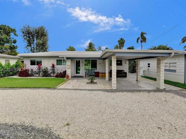 South Corals, 1580 NE 34th St, Oakland Park, Florida 33334, image 1