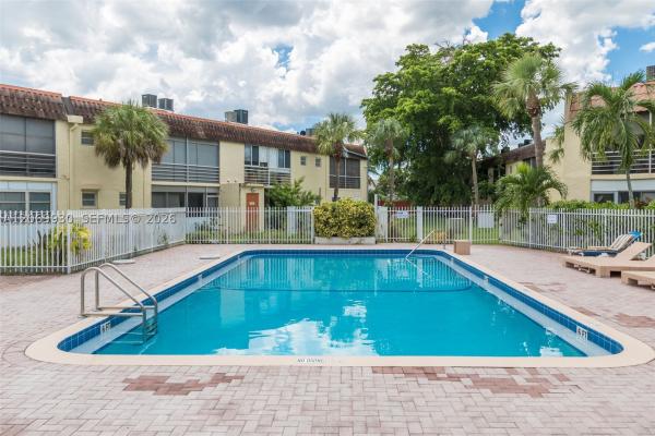 Gateland Village, 3777 NW 78th Ave #15C, Davie, Florida 33024, image 3