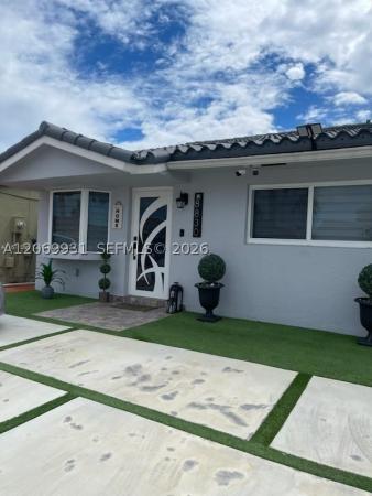 Biltmore Estates, 8830 NW 115th St, Hialeah Gardens, Florida 33018, image 2