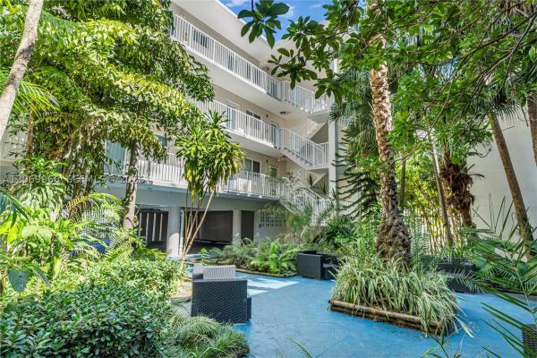 Penn Manor, 1420 Pennsylvania Ave #310, Miami Beach, Florida 33139, image 2