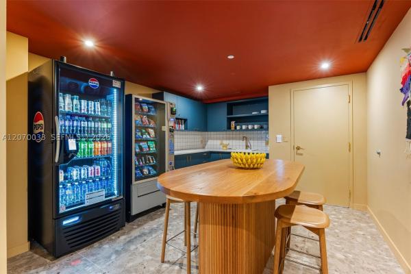90 NE 32 #405, Miami, Florida 33127, image 3