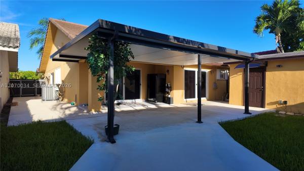 11570 SW 144th Path, Unincorporated Dade County, Florida 33186, image 2