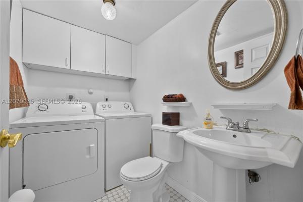 Springdale, 953 Springdale Cir, Palm Springs, Florida 33461, image 1