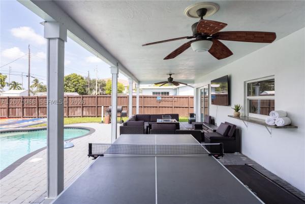 Hollywood Hills, 5321 Lincoln St, Hollywood, Florida 33021, image 2