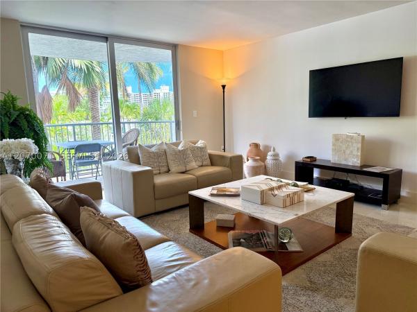 Cape Florida Club, 210 Sea View Dr #308, Key Biscayne, Florida 33149, image 1