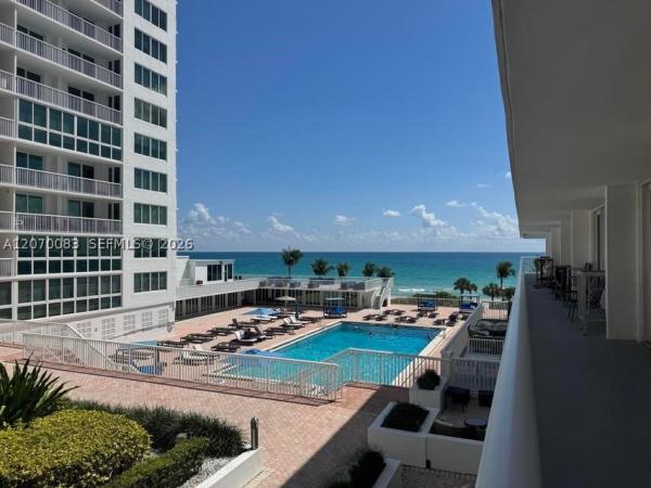 The Carriage House, 5401 Collins Ave #144, Miami Beach, Florida 33140, image 2