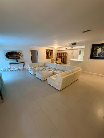 Keystone Bay, 2640 NE 135th St #202, North Miami, Florida 33181, image 2