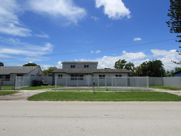 11460 SW 224th St, Unincorporated Dade County, Florida 33170, image 3