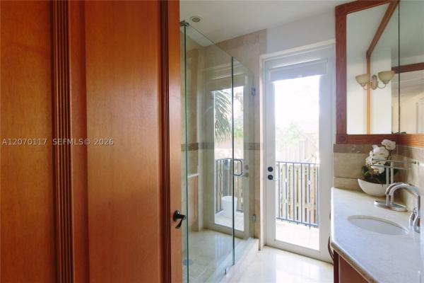 Biscayne Key Estates, 335 W Enid Dr, Key Biscayne, Florida 33149, image 2
